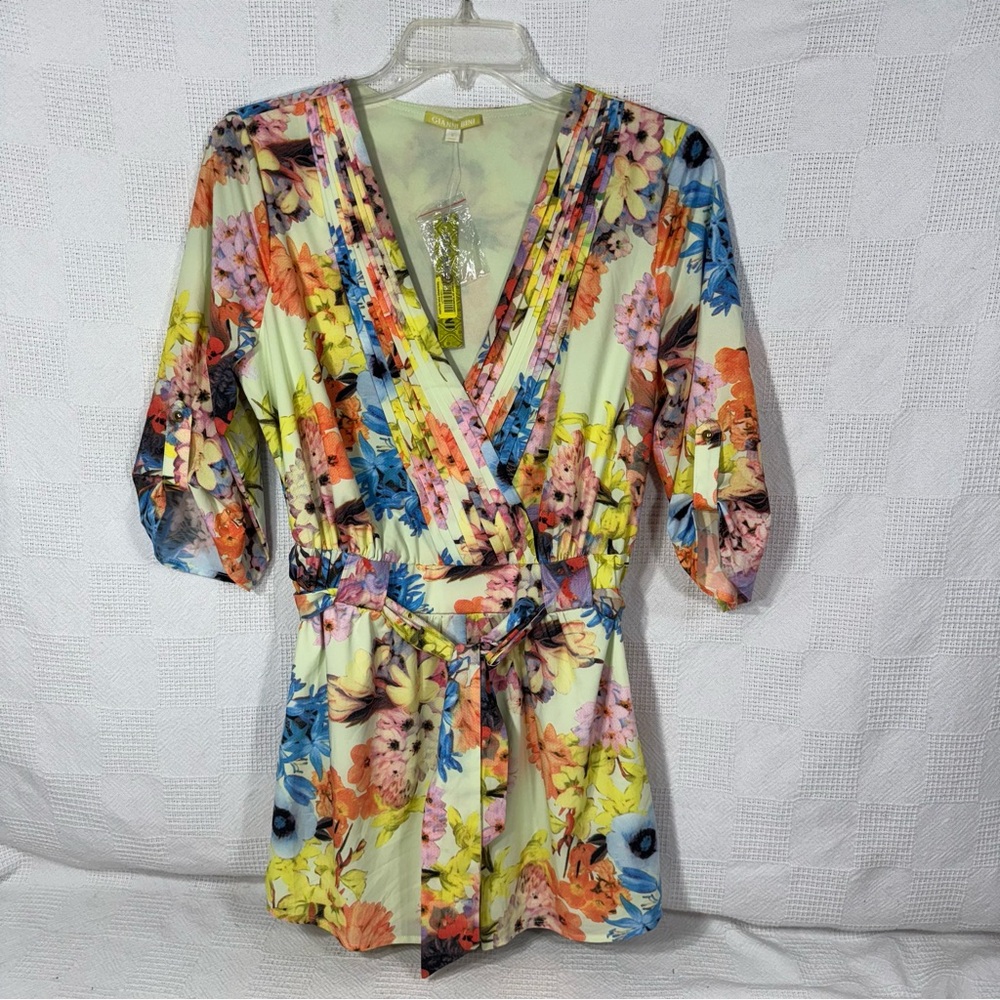New Gianni Bini Romper Women Size Small Erynn Floral‎ Print Vneck Stretch Pocket